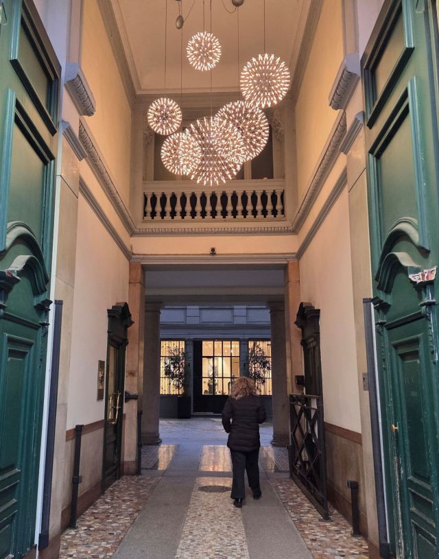 Lepri Hair spa, entrance